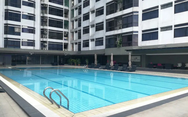 Pavilion Fahrenheit 88 - AJ home