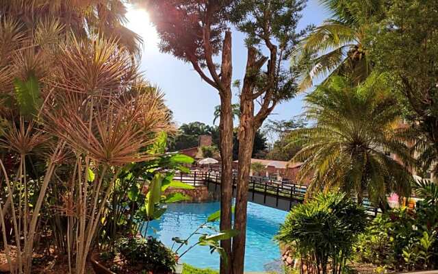 Su¿ Hot Springs B3 Hot¿ - Caldas Novas