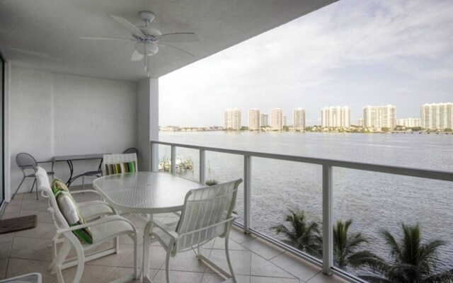 Le Marina Bay 503 - Condo 5 People, Sunny Isles