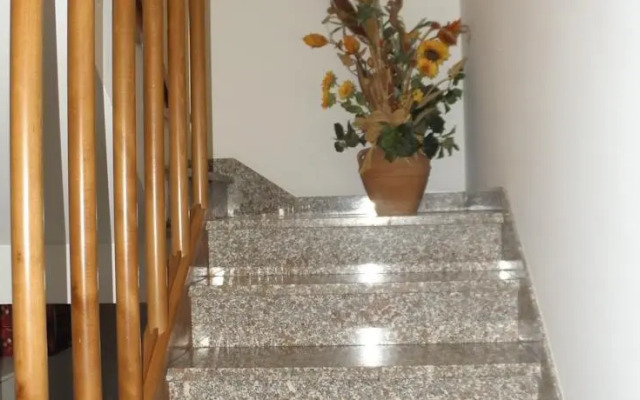 The Vivoli Villa, House & Apartments