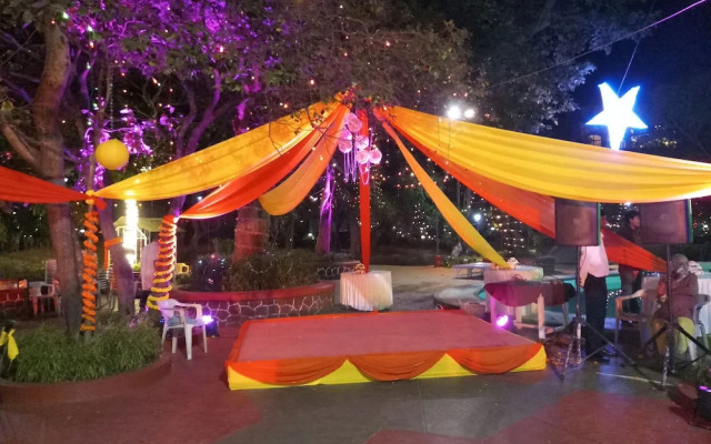 Usha Ascot