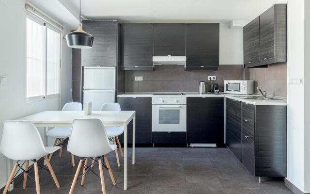 LA MERCED Penthouse 2BR 1BT