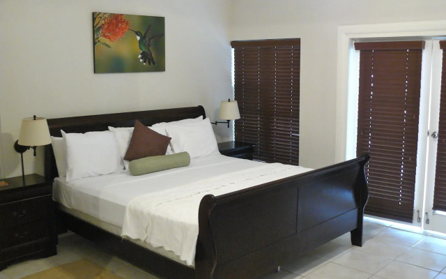 Blue Waters Inn