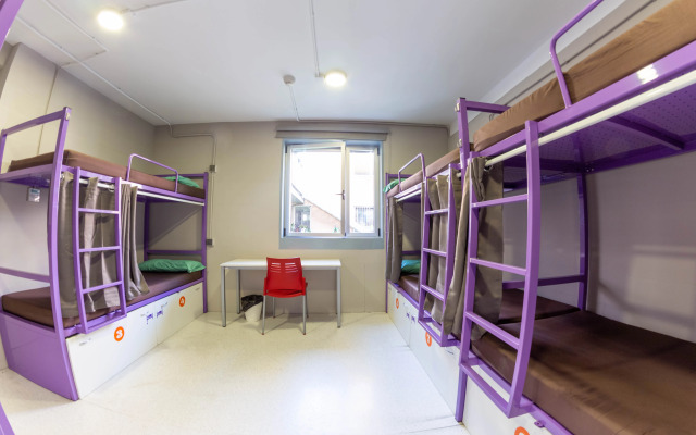 Scout Madrid Hostel
