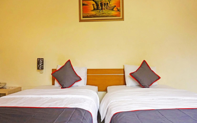 SUPER OYO Collection O 91409 Hotel Fiducia Otista 153 - 157 – Guest Rooms – Jakarta