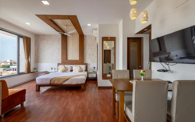 Manek The Ocean View – Guest Rooms – Dwarka
