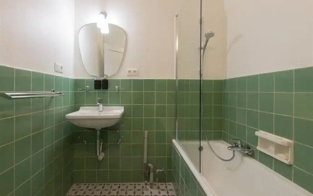 Beautiful Apartment in a top Location Near Beach