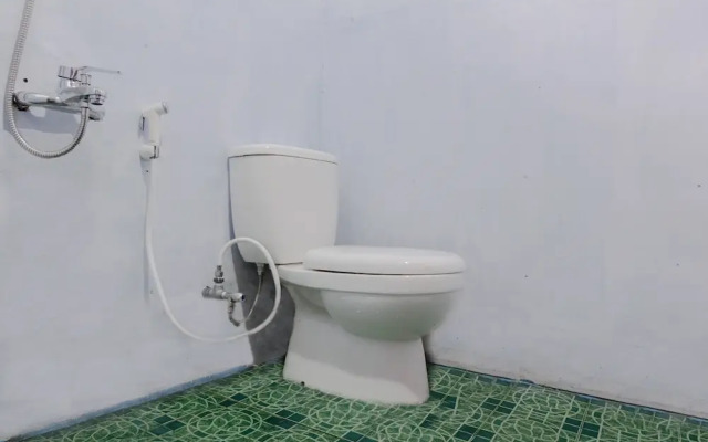 Oyo 1160 Apache Camp Batu