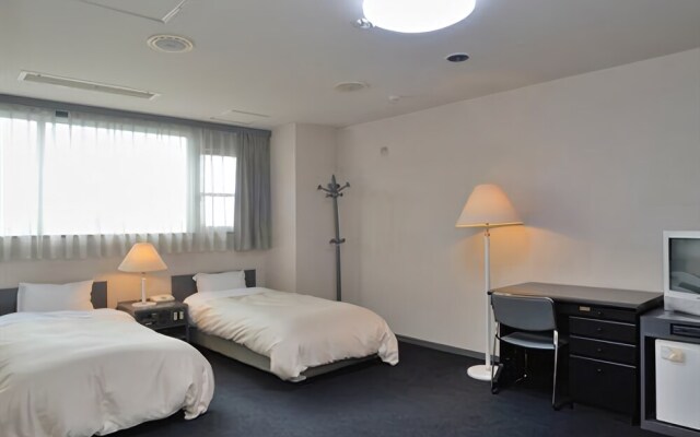 Mitsukaido Sky Hotel