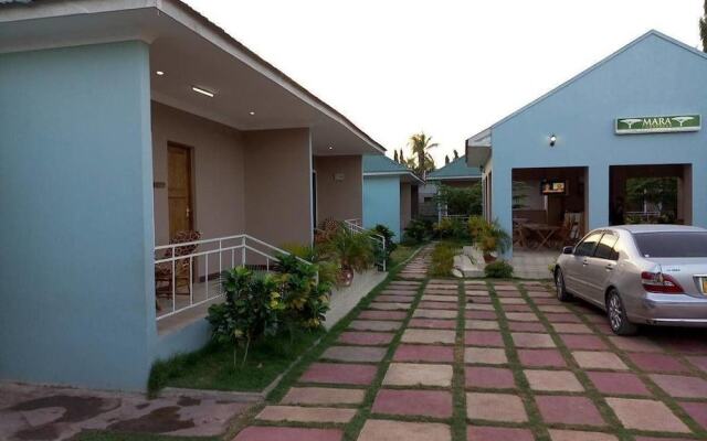 Mara Courtyard Lodge