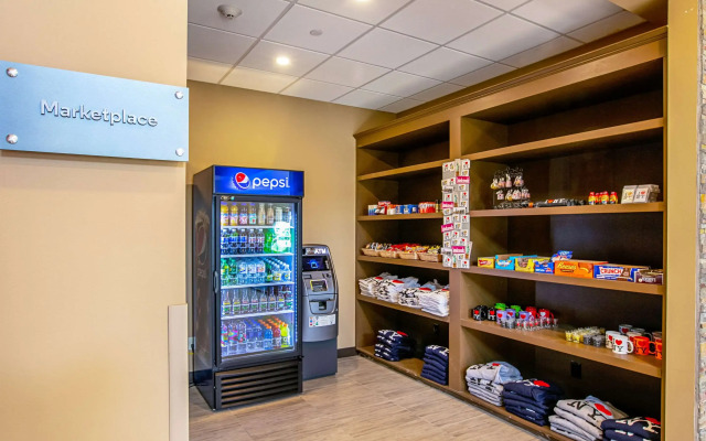 Comfort Suites Fishkill near Interstate 84