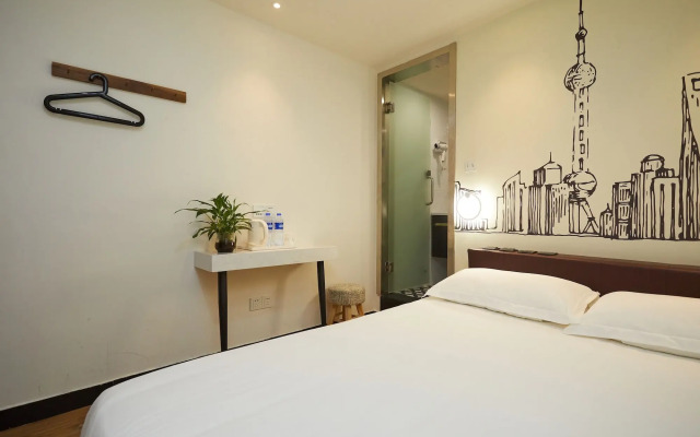 Shanghai Meego Youth Hostel