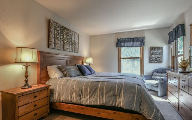 Snow Dance Manor 301