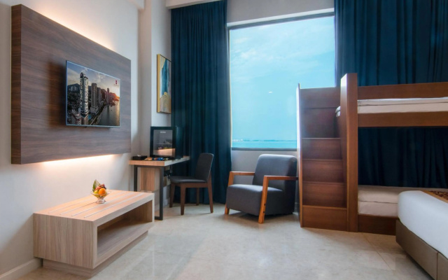 Hompton by the Beach Penang – Guest Rooms – Tanjung Tokong