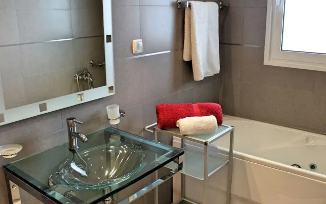 ArcoView by OurMadeira