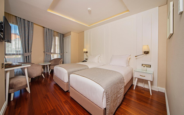 Ada Karakoy Hotel - Special Class