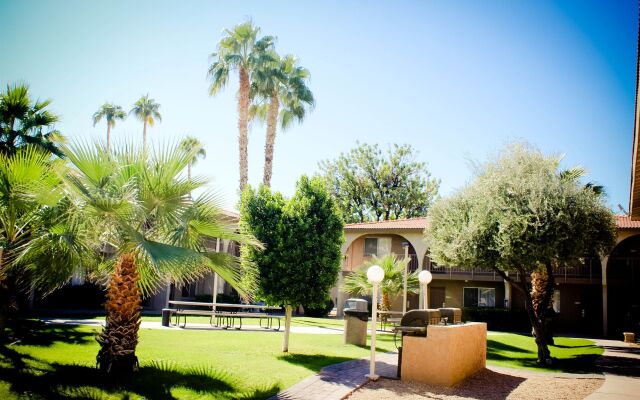 Hotel Bixby Scottsdale, BW Signature Collection