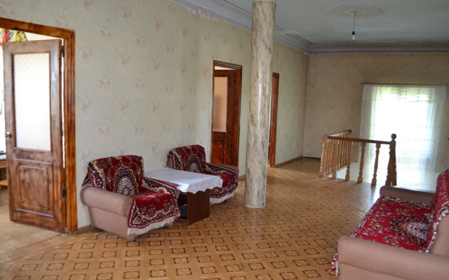 Serik & Geora Guesthouse