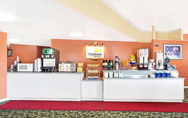 Days Inn by Wyndham Ogden