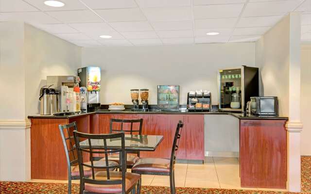 Microtel Inn & Suites by Wyndham Raleigh