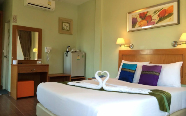 Chilli Hotel & Restaurant