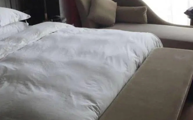 Soluxe Hotel