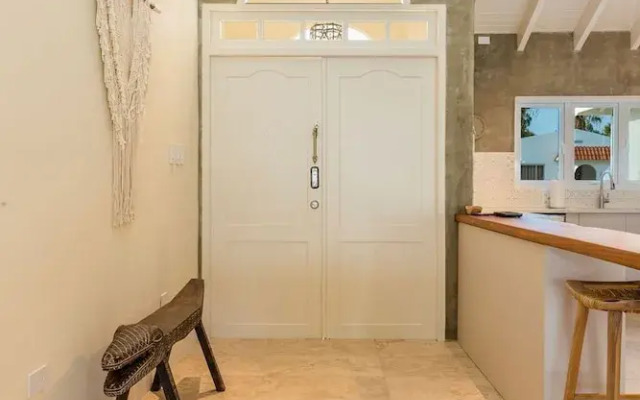 New Mediterranean Villa 5bed 5bath Across-marriott