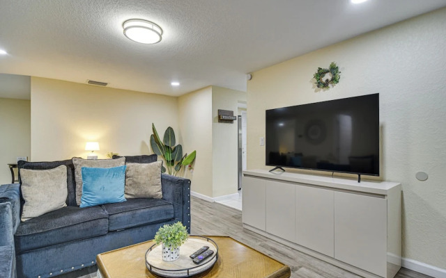 Tropical Tampa Home: Pets Welcome!