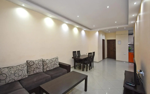 Rent Inn Yerevan (Rent Inn Yerevan) on Nalbandian Street