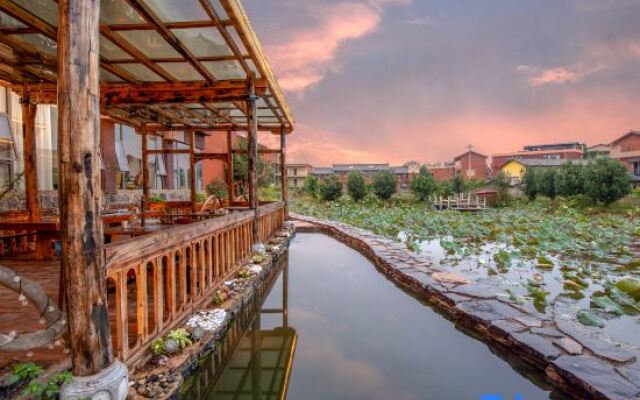 Puzhehei YunXiGu Boutique Hotel