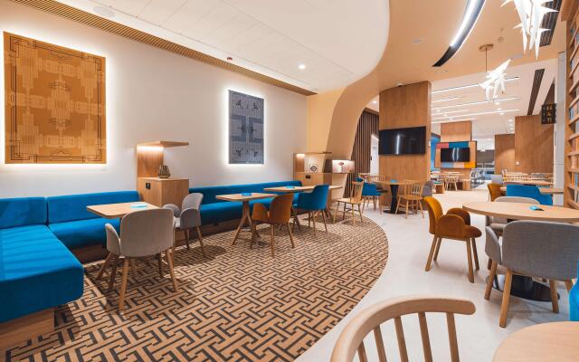 Hampton by Hilton Warsaw Reduta