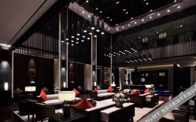Qushui Lanting Holiday Hotel