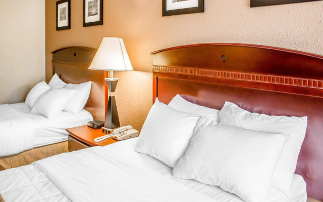 Clarion Hotel DuBois