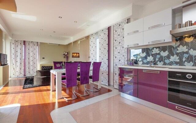 Awesome Home in Crikvenica With Wifi and 4 Bedrooms