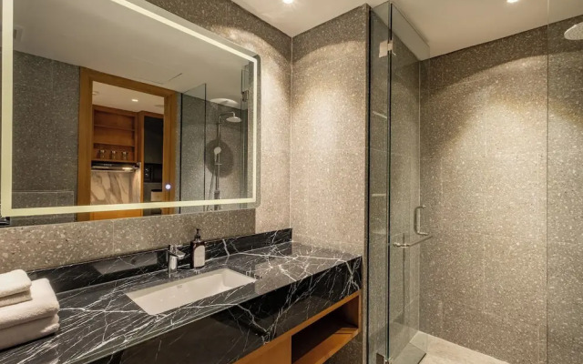 1BR Luxe Pool Apartment in Nusa Dua