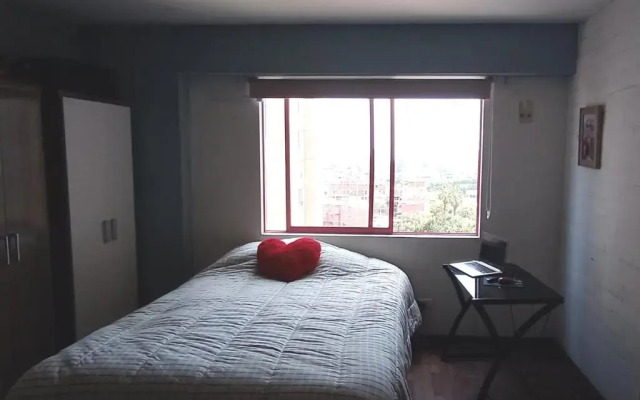 Cozy Room - Rosa Arimborgo