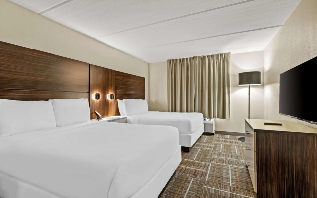Sonesta Essential Orlando Airport