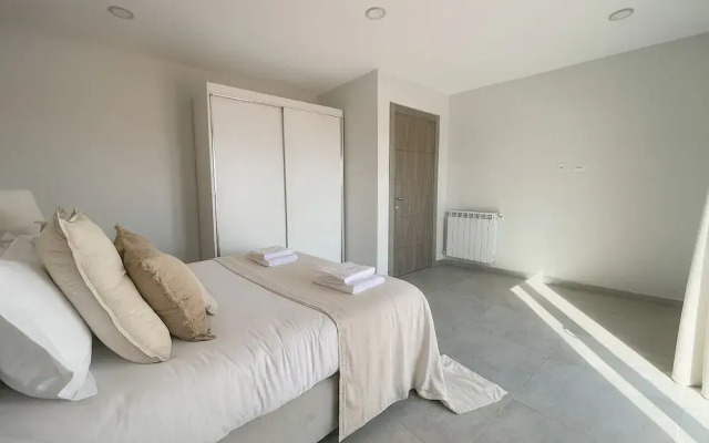 Spacieux Appartement a Dely Brahim