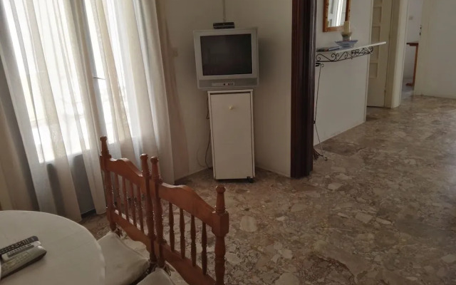 Mihalis Apartments