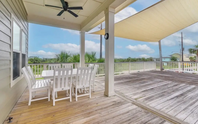 Walk to Sea Isle Beach! Canal-front Gem w/ Pool