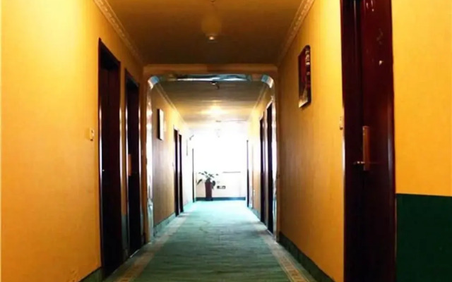 GreenTree Inn Tianji Dagang Jinqi Road Hotel