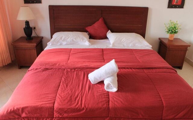 Arya Inn Enny Salon and Spa