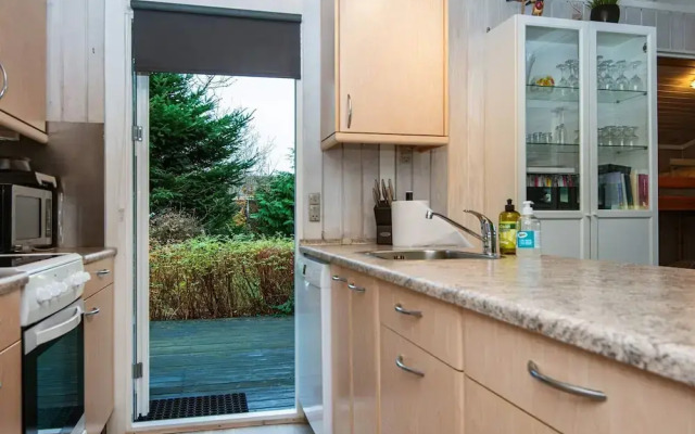 6 Person Holiday Home in Ebeltoft-by Traum