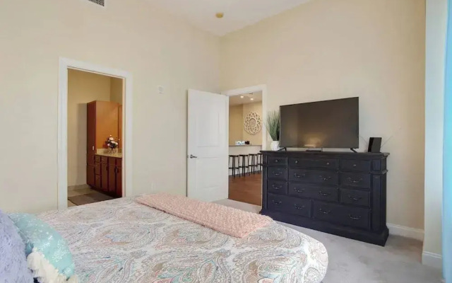 Upscale NOLA Condos