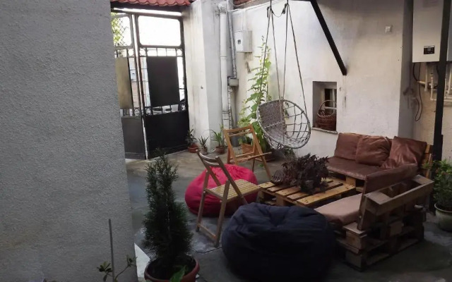 T&T Apartment at Avlabari, Old Tbilisi