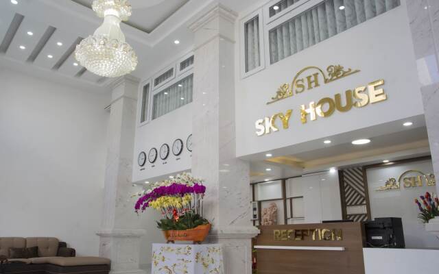 Skyhouse Hotel