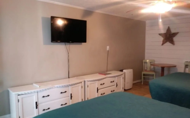 Dry Dock Inn