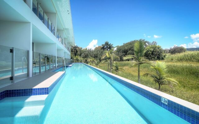 Pool Port Douglas