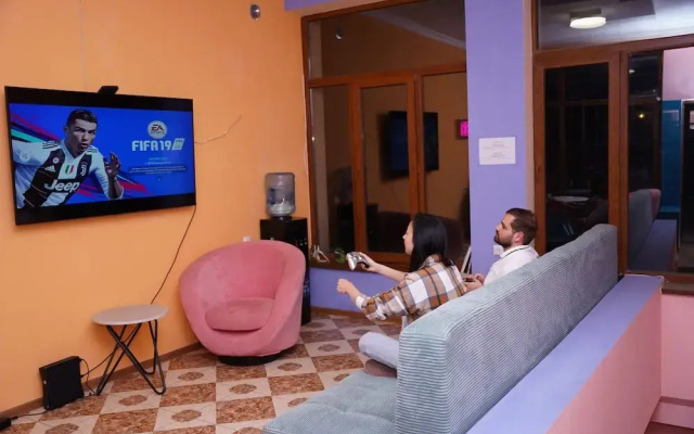 Capsula hotel