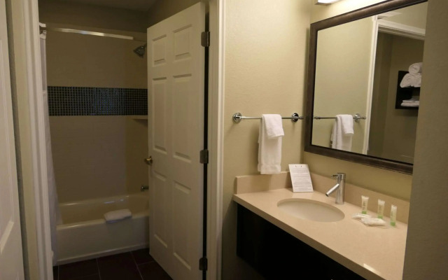 Sonesta ES Suites Portland Vancouver 41st Street